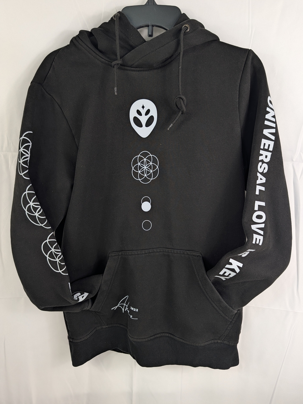 Black Graphic Hoodie Sweater - Universal Love